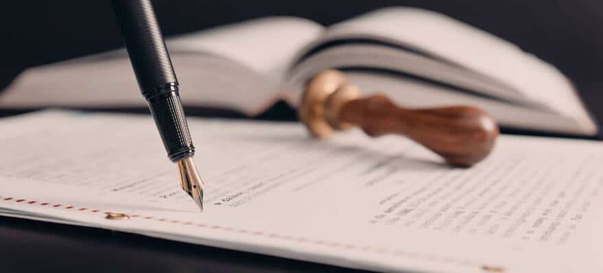 Exigence de présentation de l’héritier d’une succession ouverte depuis trente ans faisant obstacle à l’appropriation publique des biens