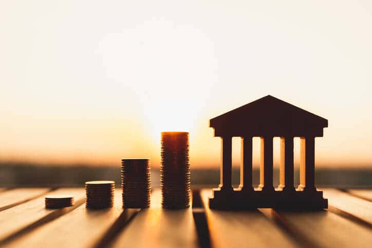 Omission des cautionnements antérieurement souscrits sur la fiche de renseignements