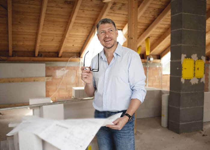 Autoliquidation de la TVA : pour les seules opérations de nettoyage et d’entretien accessoires aux travaux immobiliers