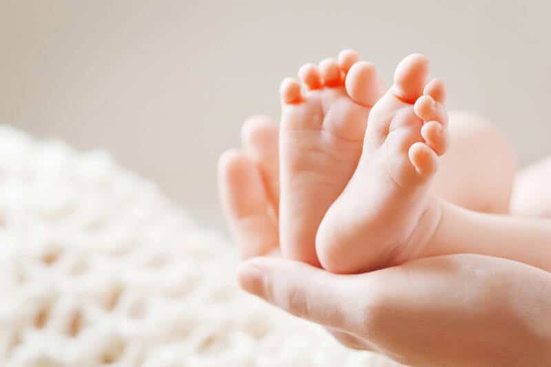 Congé supplémentaire de naissance pour les salariés : les modalités d’application sont précisées par décrets