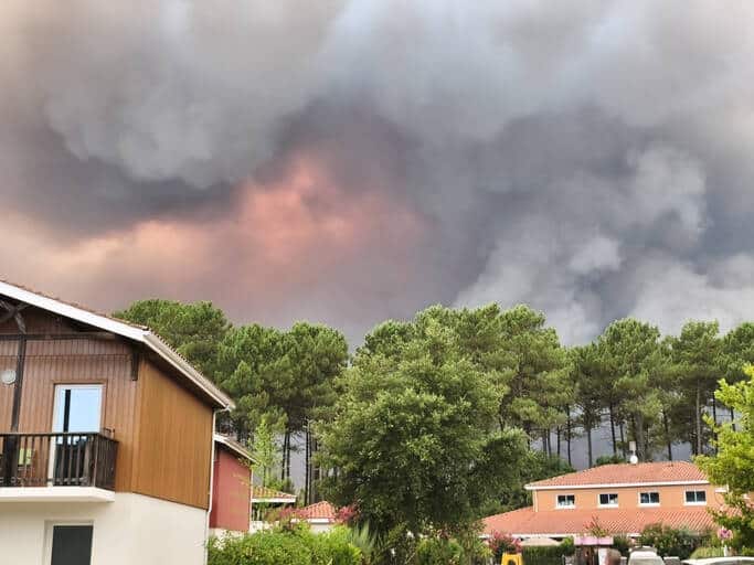 Incendies exceptionnels dans les départements de la Gironde, des Landes et du Var : une majoration temporaire de l’allocation d’activité partielle pour certains employeurs