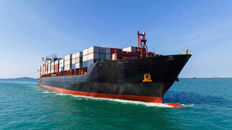 Une aide carburant pour le transport fluvial de marchandises