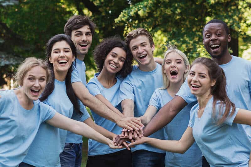 Gestion intéressée d’une association en cas de communauté d’intérêts avec une société